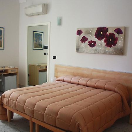 Il Normanno Hotel Mesagne Kamer foto
